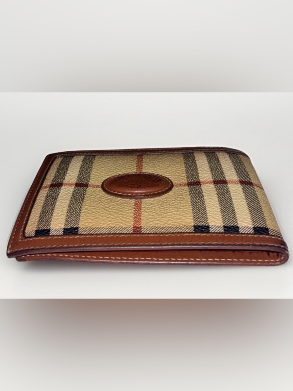 Burberry Vintage Nova Check Brown Leather-Trim Bi fold Wallet - Picture 9 of 9